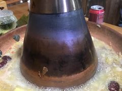 东北酸菜-果松木炭酸菜铜火锅·外婆参鸡汤