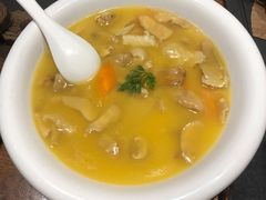 松茸烩花胶-敏珠拉姆藏餐·南京厨房(富春江东街店)