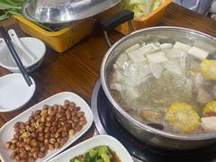 -阿汉名材老鸡汤饭店(金鸡岭店)