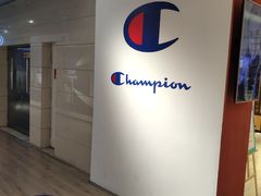-王府井百货(中州中路店)