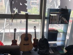 -梅纳·钢琴声乐架子鼓Mena Music(双井店)