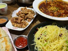 -叶派龙虾•招牌香辣蟹·海鲜(中海国际店)