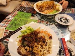 -鼓楼吃面·肉啃肉(南锣鼓巷店)