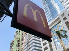 -麦当劳(水坑尾街店)