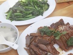 -乌文新澄海卤鹅店