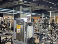 -超鹿运动(五四路恒力城店)