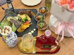 -秘密旅行Bonjour(黑金冠 江南西店)
