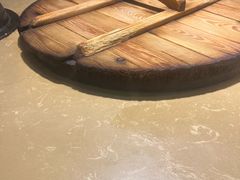 -万里闯关东铁锅炖菜馆(高新旗舰店)