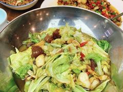 -有红鸡毛店·川菜(建设路店)