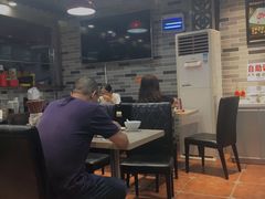 大堂-荔银肠粉(广州天河华利路店)