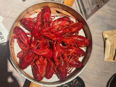 -巴厘龙虾·榜首油焖大虾(音乐学院·沿江酒馆店)