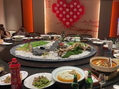 -新天明砂锅鱼头煲