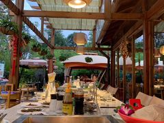 -二荆条·蜀鲜汇城市森林火锅