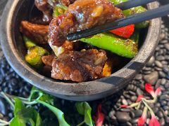 石锅蝴蝶骨-茅庐·川粤精品私房菜(金沙遗址店)