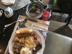-棕榈阁·巴西烤肉海鲜自助餐厅(中州皇冠假日酒店)