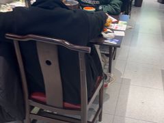 -川流不息·地道川菜·小龙虾(松东路店)