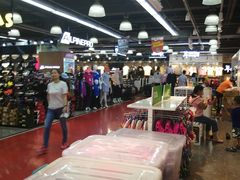-法雅体育工厂店(皂君庙路店)