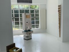 -胶囊画廊