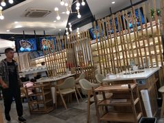 大堂-屋头串串(新街里店)
