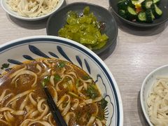 -康师傅私房牛肉面(马泉营奥莱店)