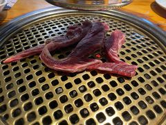 -唯成•韩国炭火烤肉 유성고기