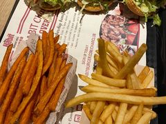 -The Habit Burger Grill 哈比特汉堡(复兴soho店)
