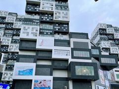 -资和信百货商场