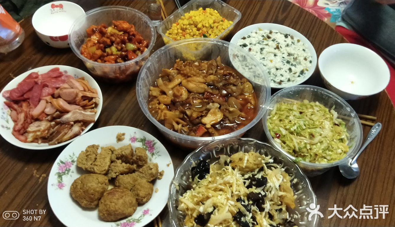 我那天去买菜还不能堂食 好像这几天已经开启堂食了