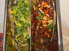 -鸣记脆皮烤鱼(岐山路店)