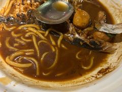 -卢大鲜鱼头捞饭(美利广场店)