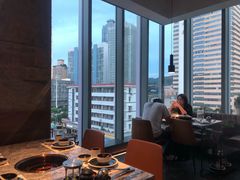 靠窗位-大头椰·海南椰子鸡火锅(思明万象城店)