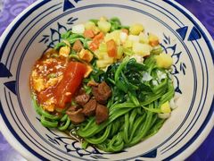 -秦君宝手擀菠菜面(金花路店)