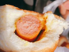 咖喱肠面包-新侨三宝乐面包店(崇文门店)