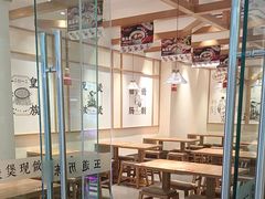 -煲仔皇腊味煲仔饭(经四万达店)