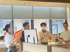 -海底捞火锅(珠影星光城夜宵主题店)