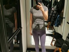 -lululemon(上海浦东IFC店)
