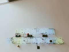 -UNI UNI(环亚凯瑟琳店)