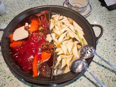 -鸿姐老火锅(疁城新天地店)