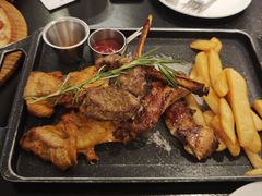 -灵意咖啡·西班牙美食(汕头金平万达广场店)