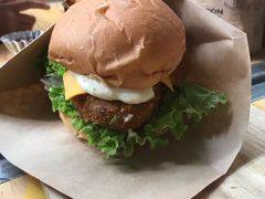 -BURGER BRO'S