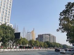 -上海世纪汇广场