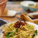 吃着火锅唱着歌？铜锅涮肉的天花板要冲向大气层了！