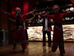 -老滇山寨•云南特色菜•地方菜•民族风情歌舞表演(金碧店)