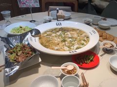 -渔语鱼酸菜鱼新川菜(来福士店)