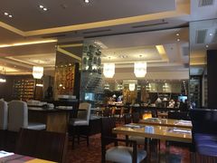 -上海西藏大厦万怡自助餐厅(徐汇店)