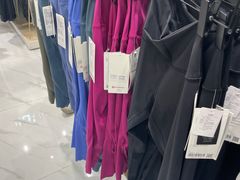 -lululemon(比斯特购物村店)
