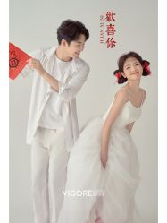 -雪中彩影婚纱摄影·微光艺术中心