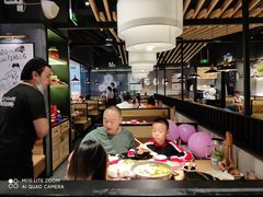 大堂-山城外·非遗酸菜鱼(蜀都万达店)