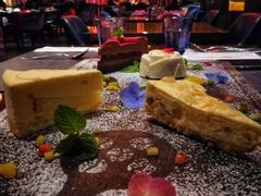甜品游乐园-YUE·6·西式融合餐厅(外滩六号店)