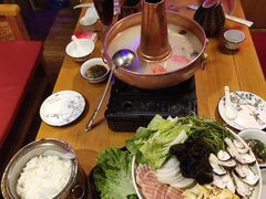 -民食香·腊排骨野生菌美食(木府店)